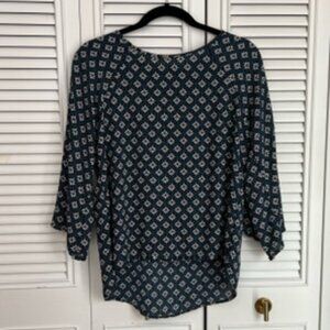 Paper Moon Size Small Women's Patterned Blue and Cream Long Sleeve Top